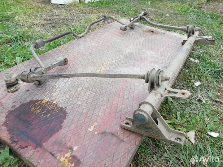 Передняя балка ваз