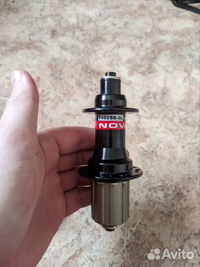 Втулки шоссе Hope и Novatec