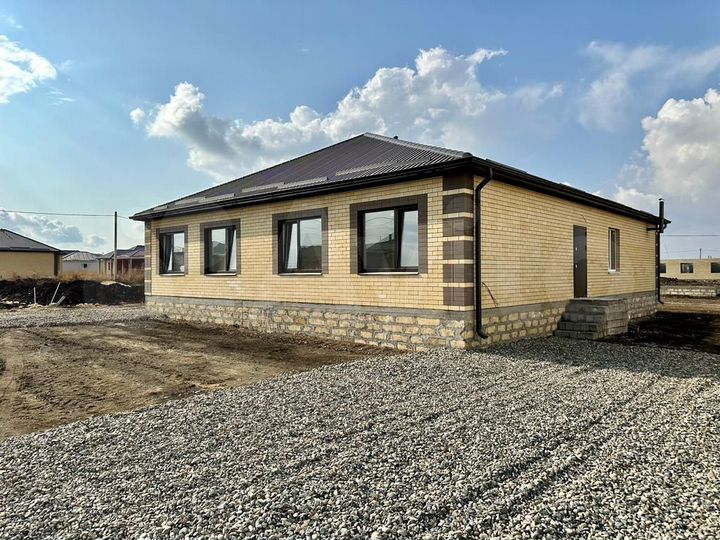 Коттедж 100 м² на участке 3 сот.