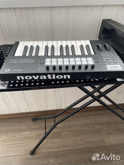 Novation Launchkey 25 MK3