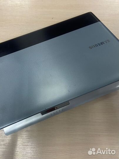 Ноутбук samsung i3, 6GB DDR3, SSD 256GB, GT520