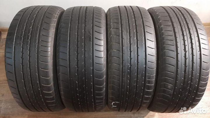 Dunlop SP Sport 2050 235/50 R17
