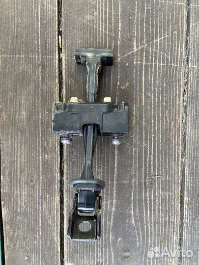 Петли, стеклоподъемники, накладки BMW X6 F16