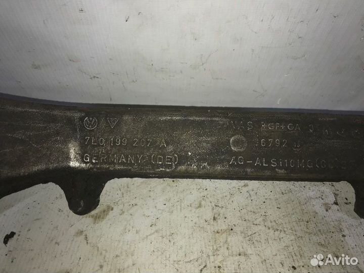 Балка подвески Audi Q7 4L