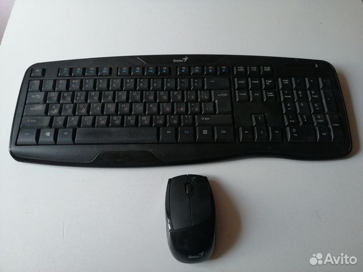 Клавиатура и мышь Genius KB-8000X