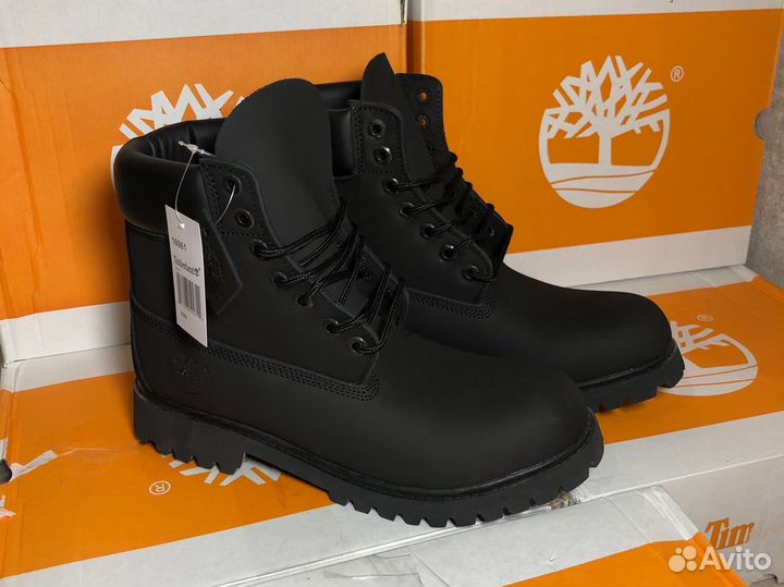 Ботинки timberland черные (на руках)