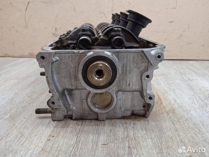 Головка блока цилиндров Mitsubishi Carisma DA 4G93