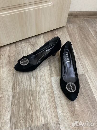 Бархатные туфли 37