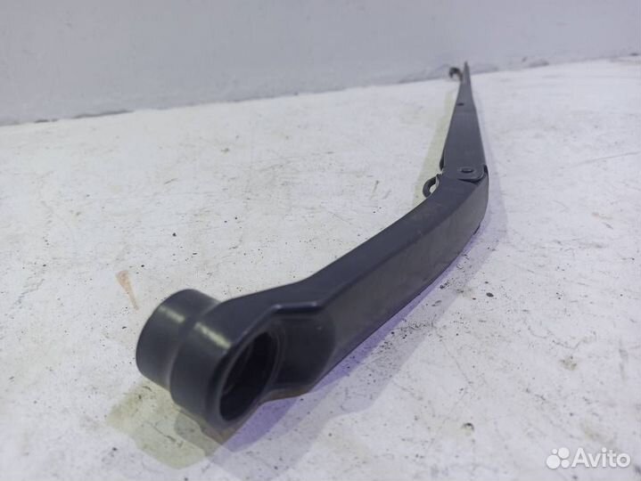 Поводок стеклоочистителя Hyundai Creta