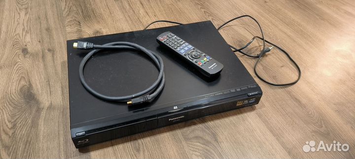 DVD Blu-ray плеер Panasonic DMP-BD30