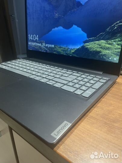 Ноутбук lenovo