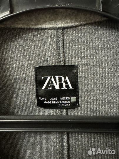 Пальто Zara