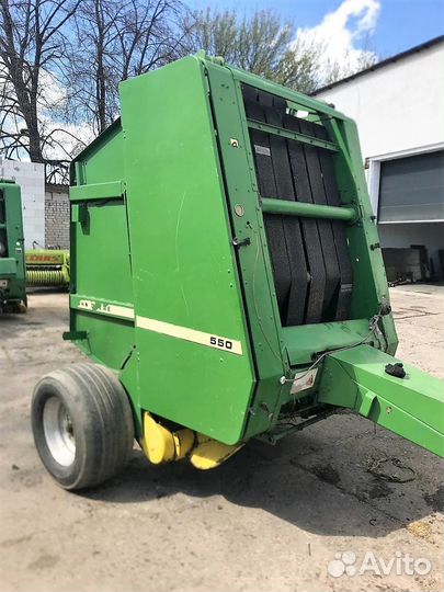 Пресс-подборщик John Deere 580, 2000
