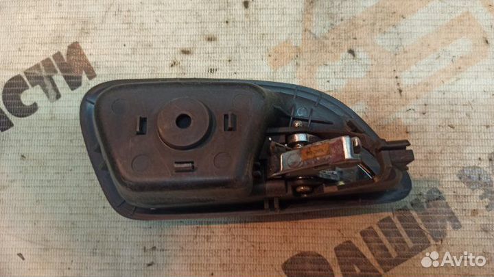 Ручка двери внутренняя задняя левая Chevrolet