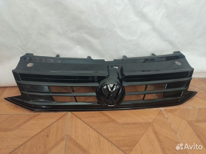 Решетка радиатора Volkswagen Polo 5 Рестайлинг