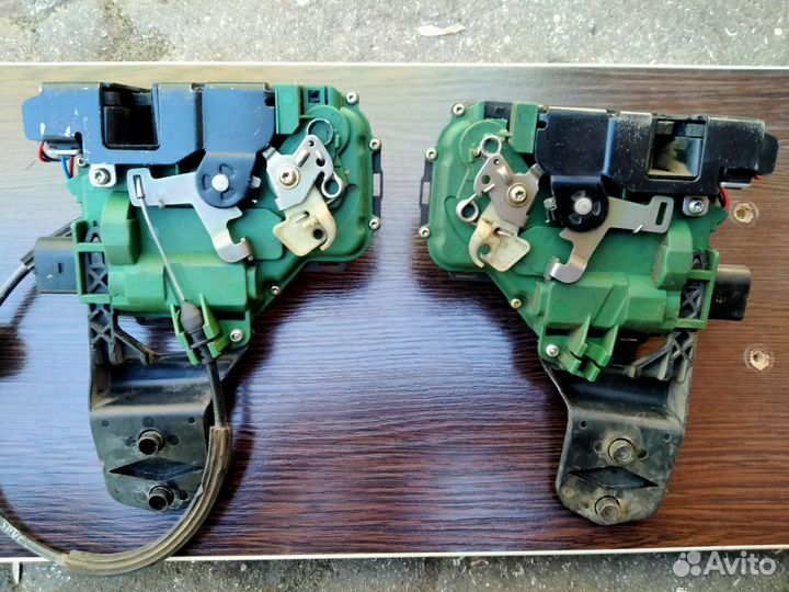 Дверной замок на переднюю дверь Фольксваген