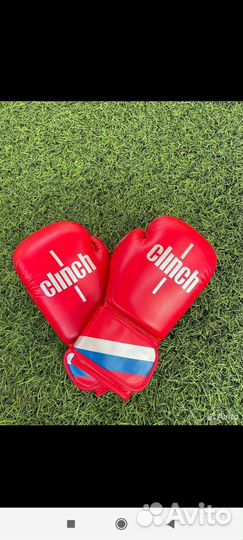 Боксерские перчатки 10 oz clinch