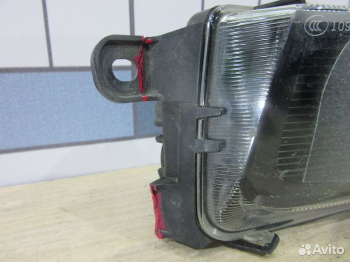 Фара противотуманная правая VW Tiguan