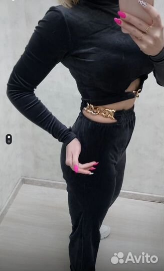 Костюм женский