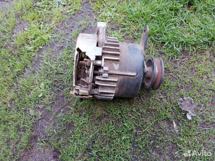 Генератор т150