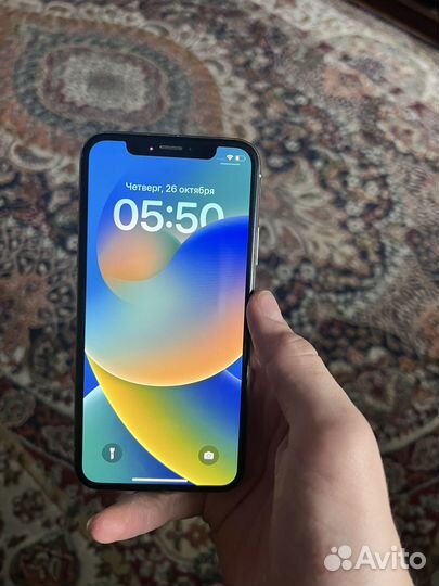 iPhone X, 64 ГБ
