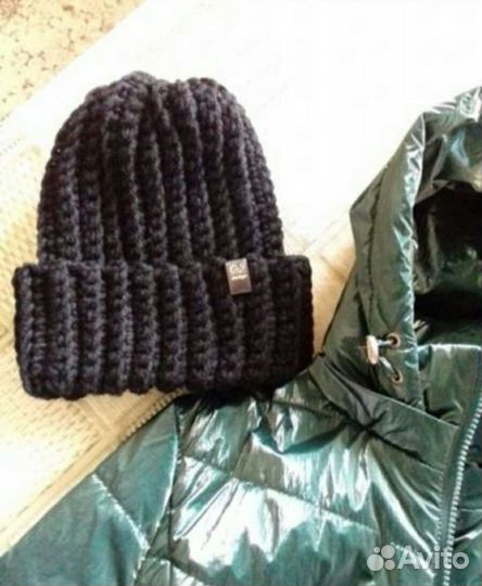 Женская шапка