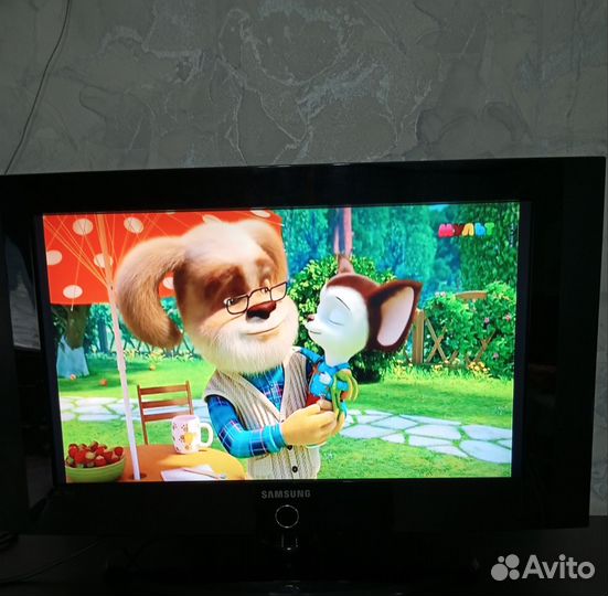Телевизор Samsung 26 дюймов