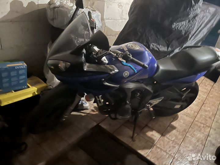 Продам мотоцикл Yamaha FZ-6