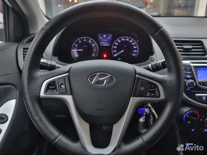 Hyundai Solaris 1.6 AT, 2013, 178 983 км