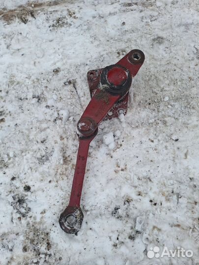 Кронштейн рулевой тяги Iveco Stralis