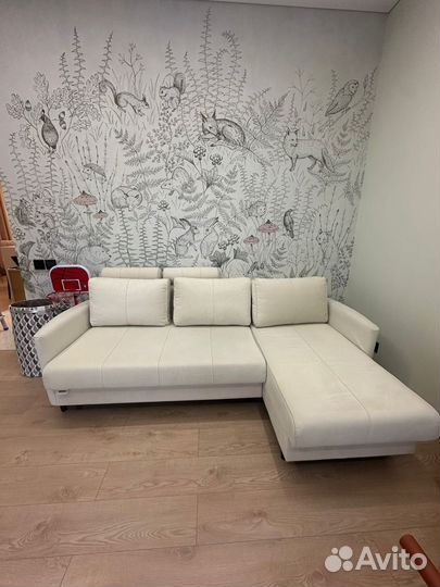 Угловой диван Kvina New с беспружинным матрасом