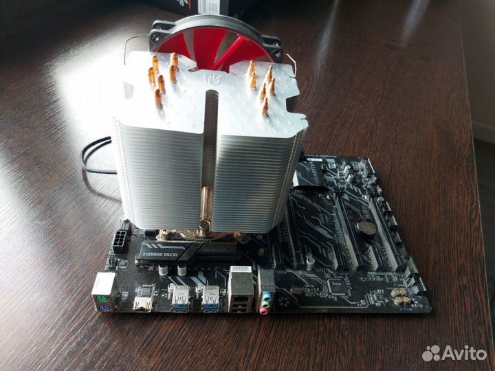 Intel core i5 9600k + gigabyte Z370 D3 + 16Gb озу