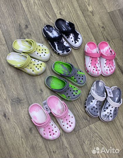 Тапочки crocs женские 2