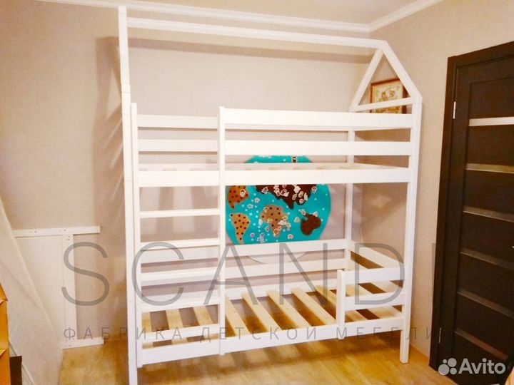 Двухъярусная кровать
