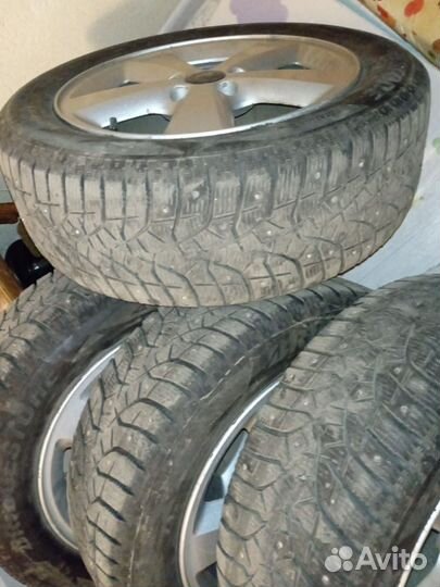 Колеса зимние Bridgestone r 16