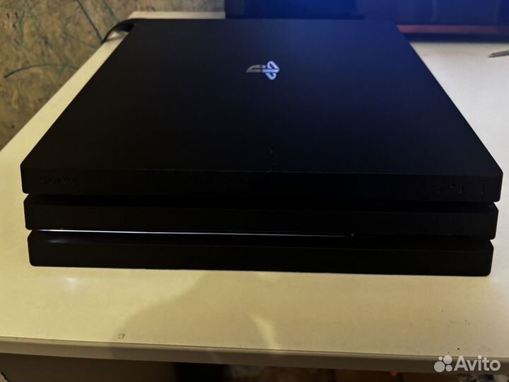 Sony playstation 4 pro