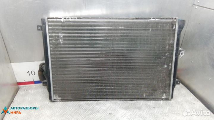 Радиатор (основной) Volkswagen Passat B6 2006