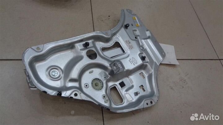 Стеклоподъемник задний правый электрический щитов