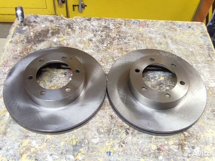 Диски тормозные Toyota Sequoia/Tundra 43512-0C011