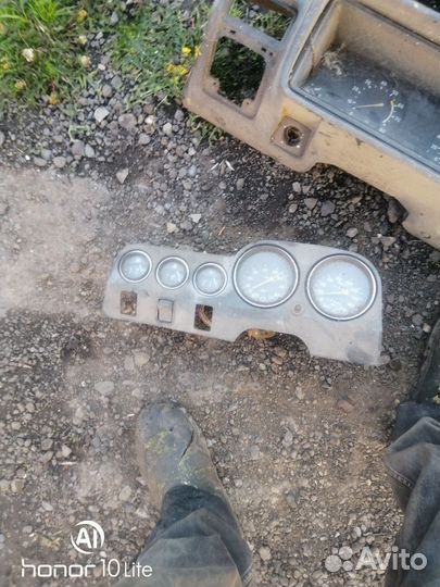 Приборная панель ваз 2107