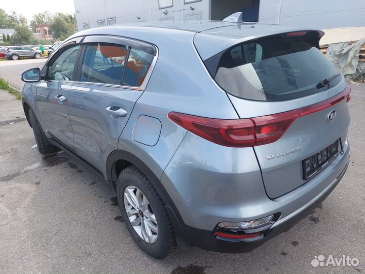 Kia Sportage 2.0 МТ, 2019, битый, 41 290 км