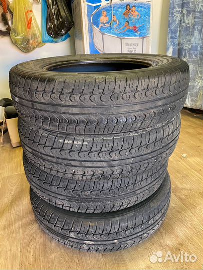 Sumo Akina AT-186 165/75 R16