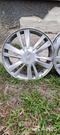 Литые диски r16 на LADA Vesta