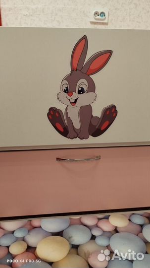 Детская кровать с бортиком