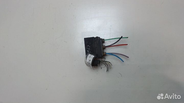 Блок клапанов Audi A6 (C5) Allroad, 2002