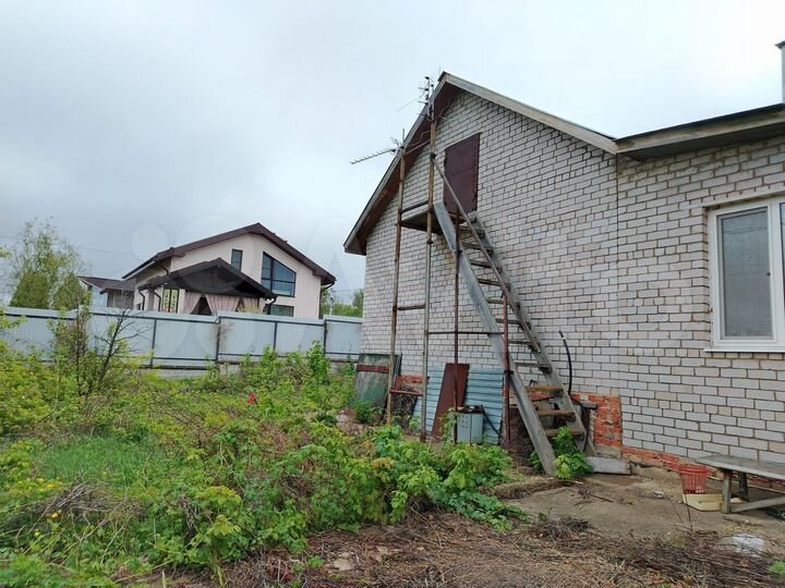 Дом 105,5 м² на участке 10,02 га