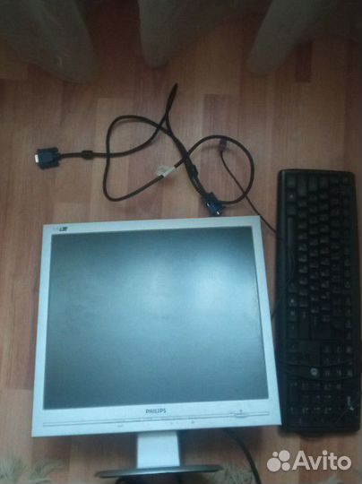 Монитор Philips