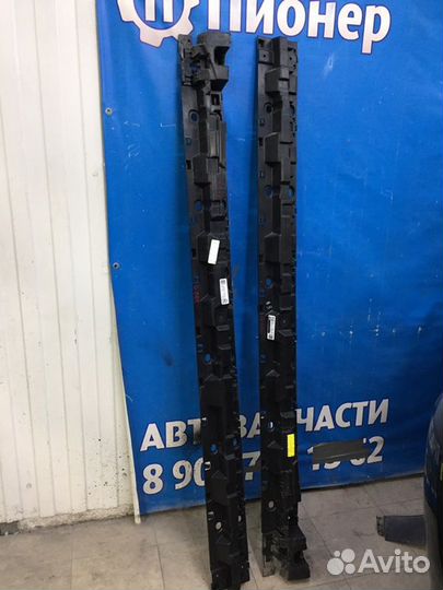 Опора порога левая Bmw X6 G06