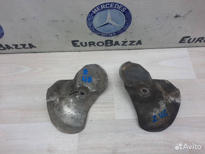 Накладка опоры двигателя Mercedes М112