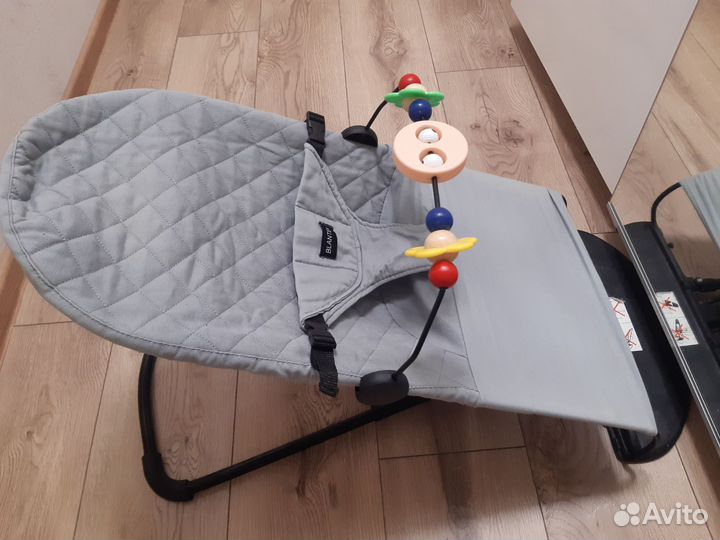 Шезлонг детский